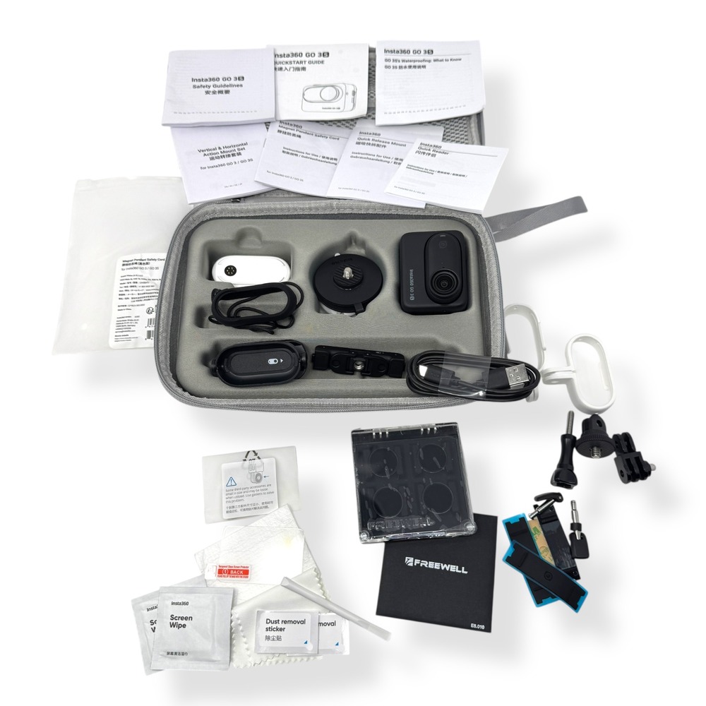 Insta360 GO 3S Ultimate Bundle Midnight Black 128GB - Picture 1 of 16